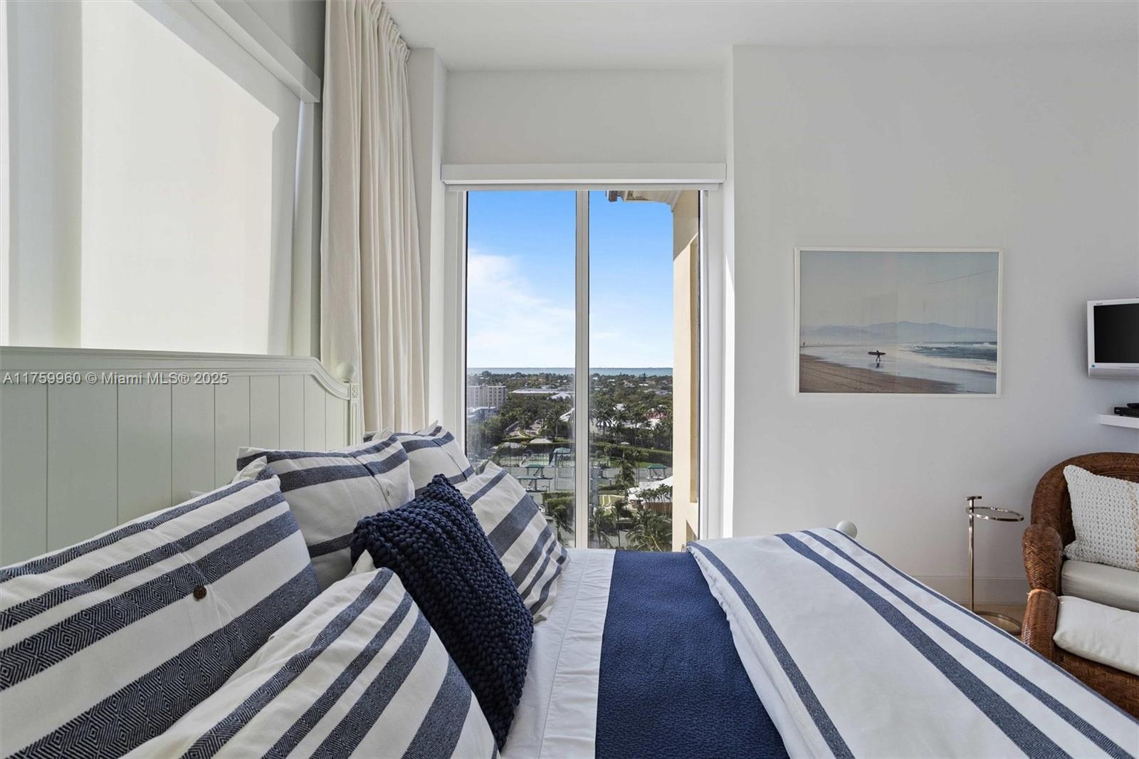 445 Grand Bay Dr #1210, Key Biscayne FL 33149
