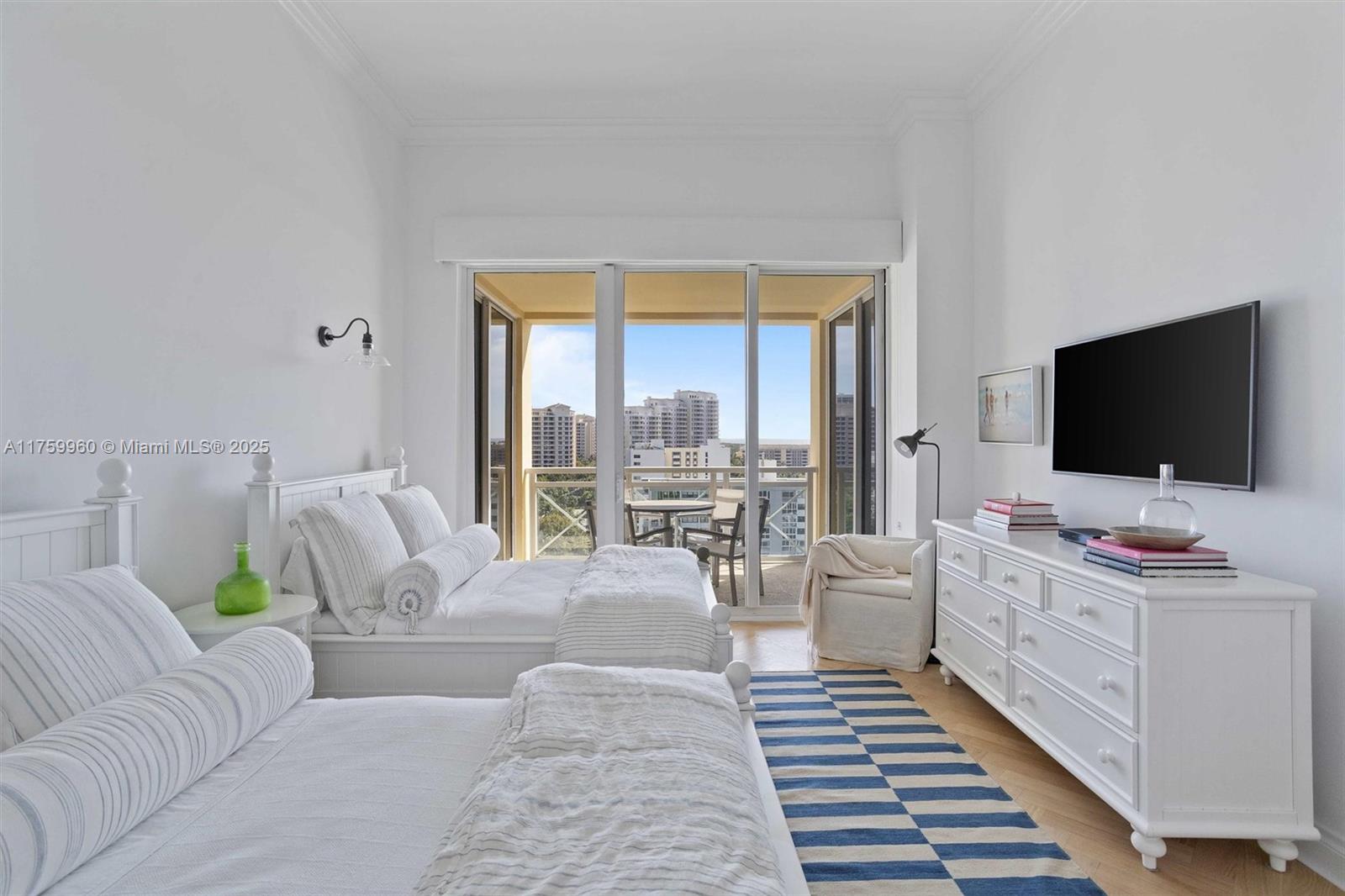 445 Grand Bay Dr #1210, Key Biscayne FL 33149