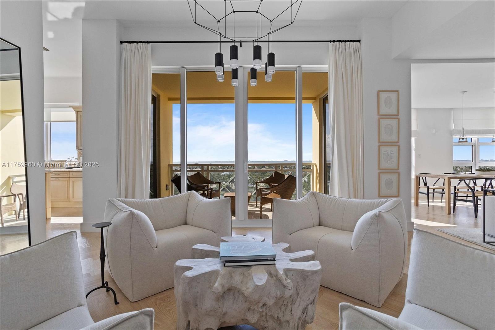 445 Grand Bay Dr #1210, Key Biscayne FL 33149