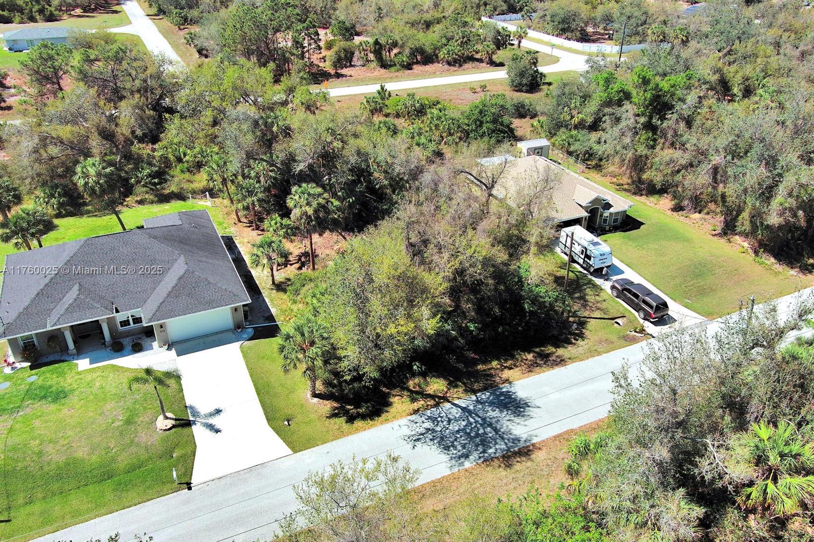 205 Ferdon Cir, Port Charlotte, Florida image 2