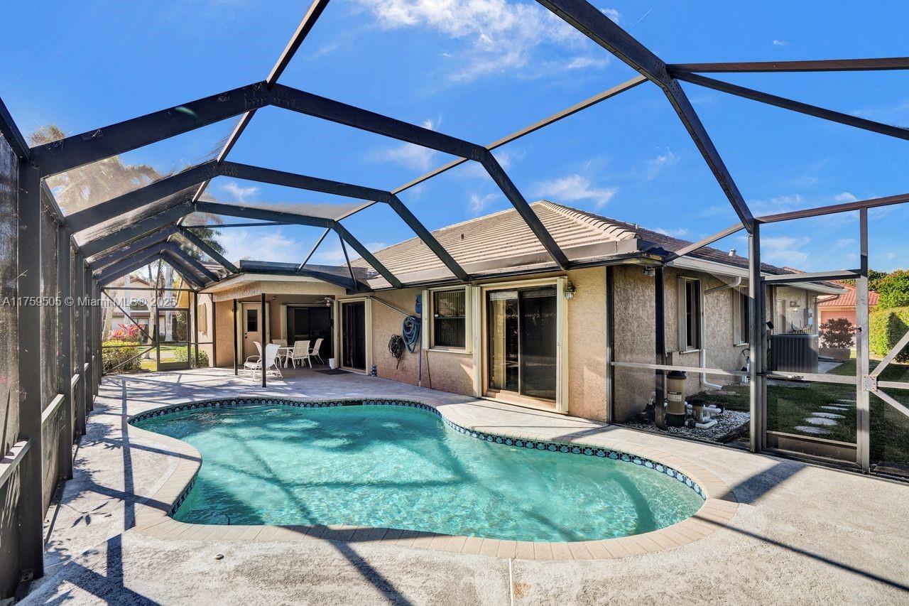 1930 W Oak Knoll Cir, Davie, Florida image 49