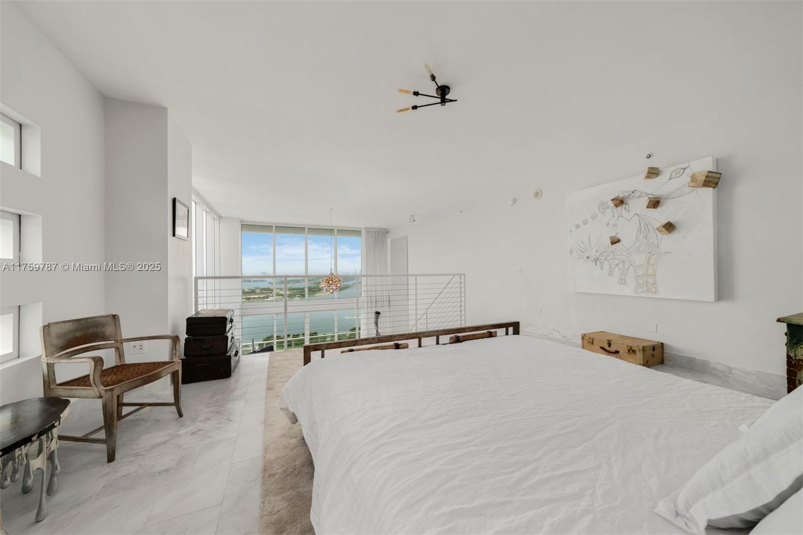 1040 Biscayne Blvd #3304, Miami FL 33132