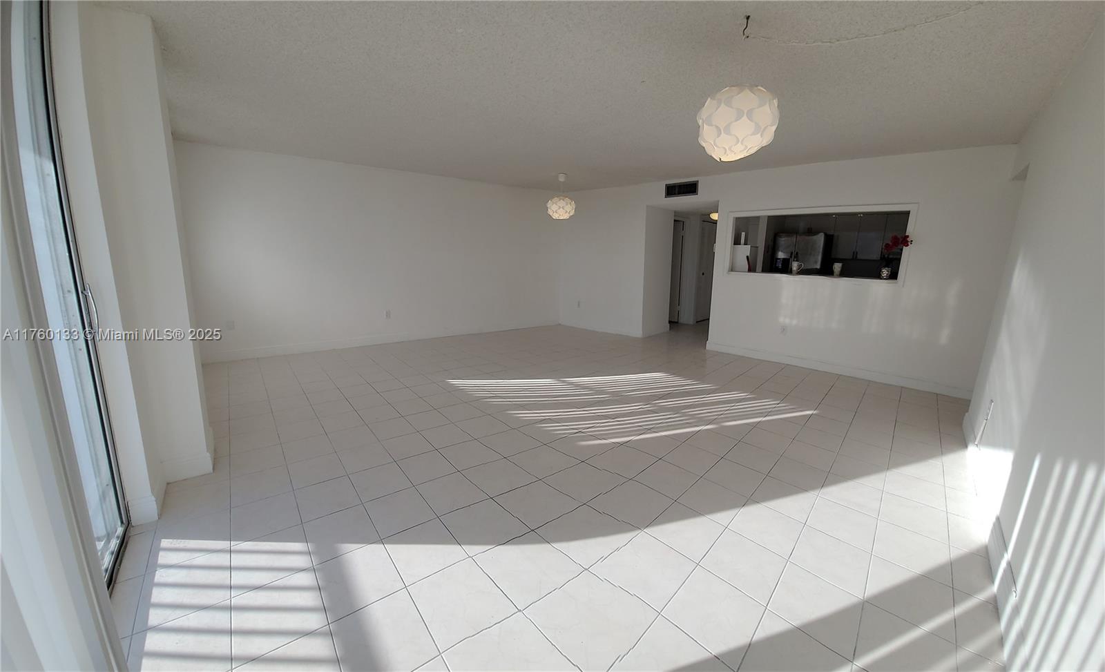 2801 NE 183rd St #504W, Aventura, Florida image 7