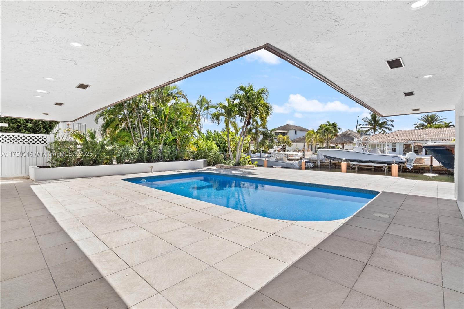 2680 NE 47th St, Lighthouse Point, Florida image 24