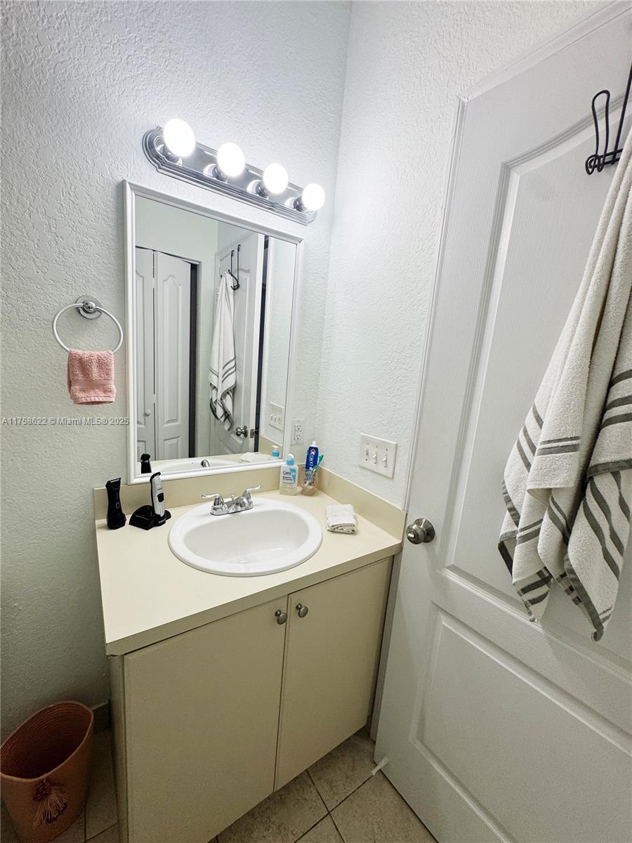 2620 Pierce St #A2, Hollywood, Florida image 14