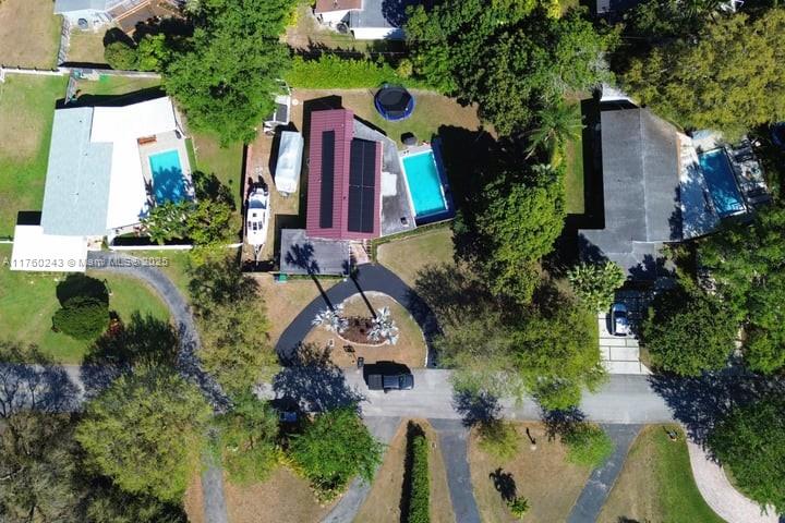 13225 SW 83rd Ct, Pinecrest, Florida image 38