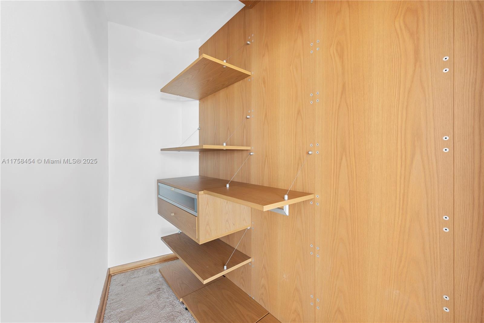 450 Alton Rd #3206, Miami Beach FL 33139