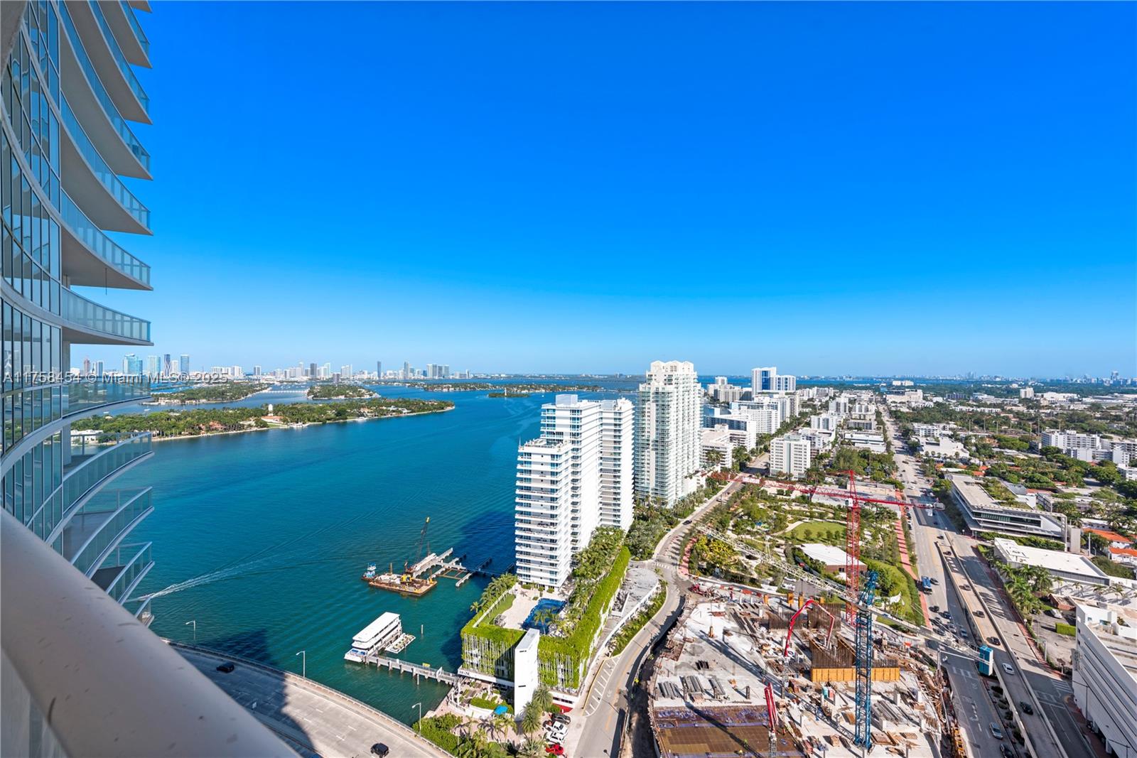 450 Alton Rd #3206, Miami Beach FL 33139