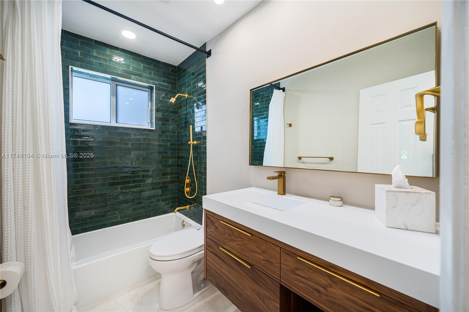 9280 NE 12th Ave, Miami Shores, Florida image 11