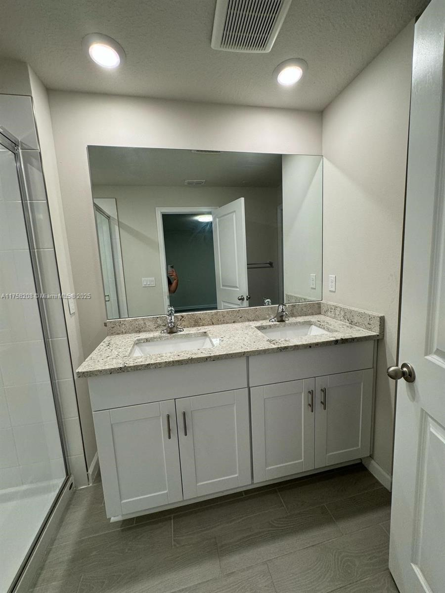5677 Mentmore Dr #5677, Mangonia Park, Florida image 21