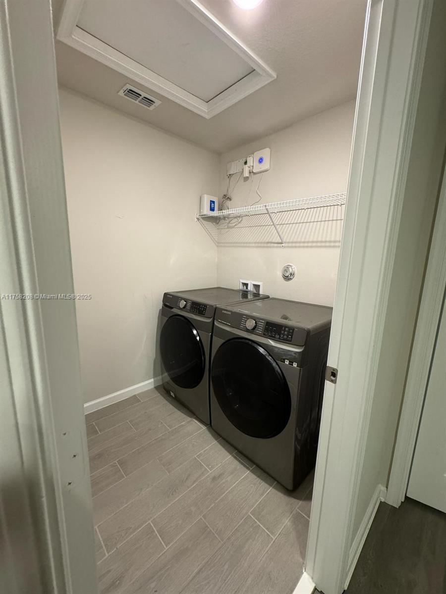 5677 Mentmore Dr #5677, Mangonia Park, Florida image 28