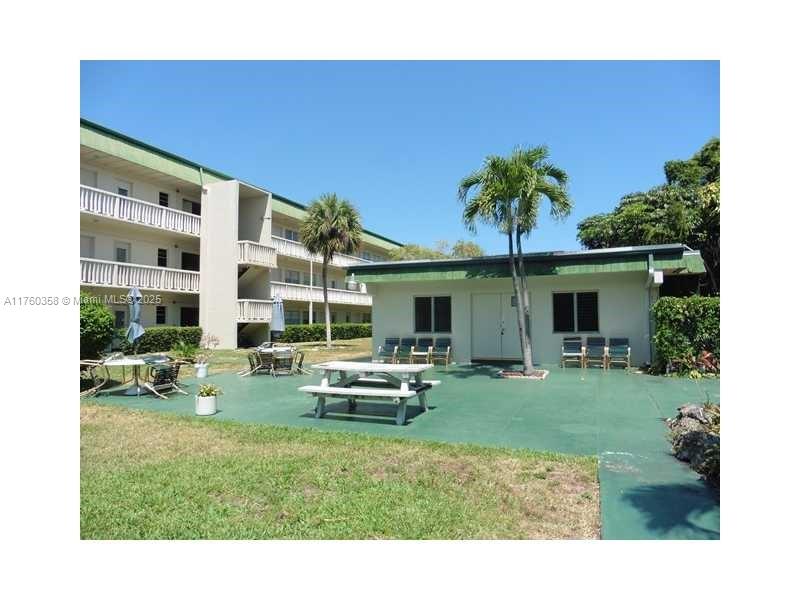 1450 Atlantic Shores Blvd #302, Hallandale Beach, Florida image 15