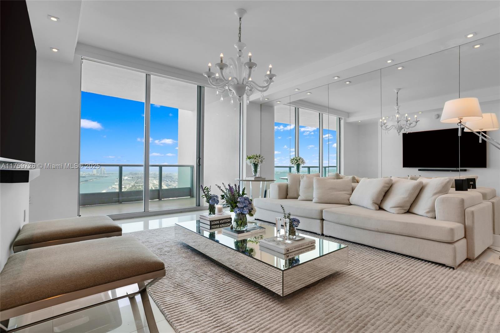 900 Biscayne Blvd #5009, Miami FL 33132