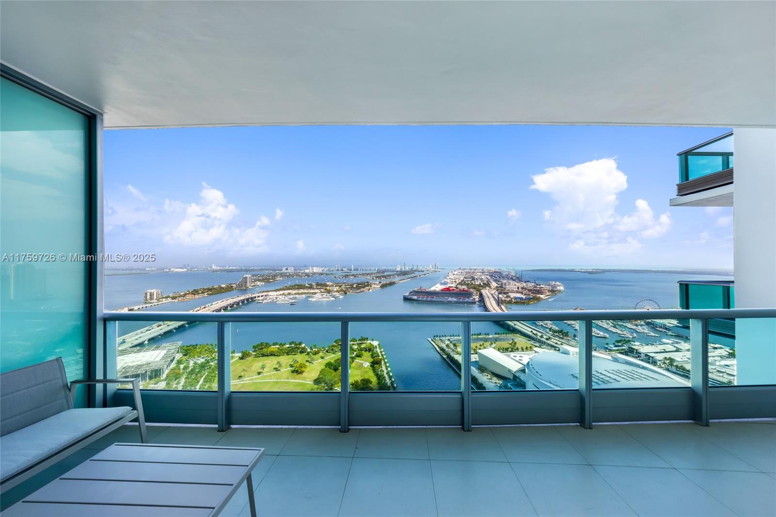 900 Biscayne Blvd #5009, Miami FL 33132