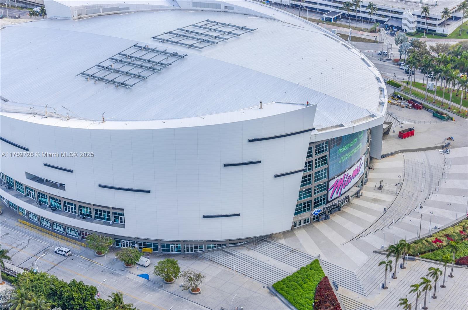 900 Biscayne Blvd #5009, Miami FL 33132