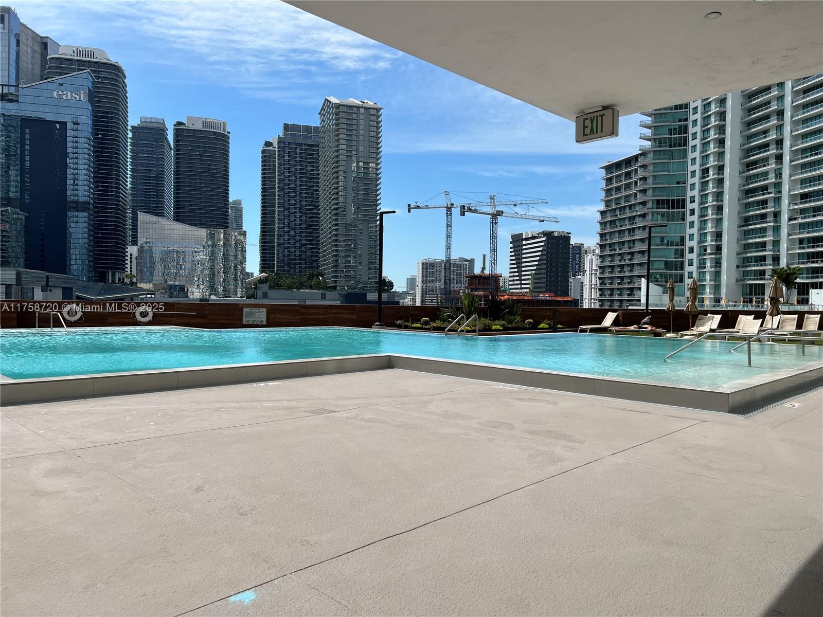 350 S Miami Ave #1810, Miami FL 33130