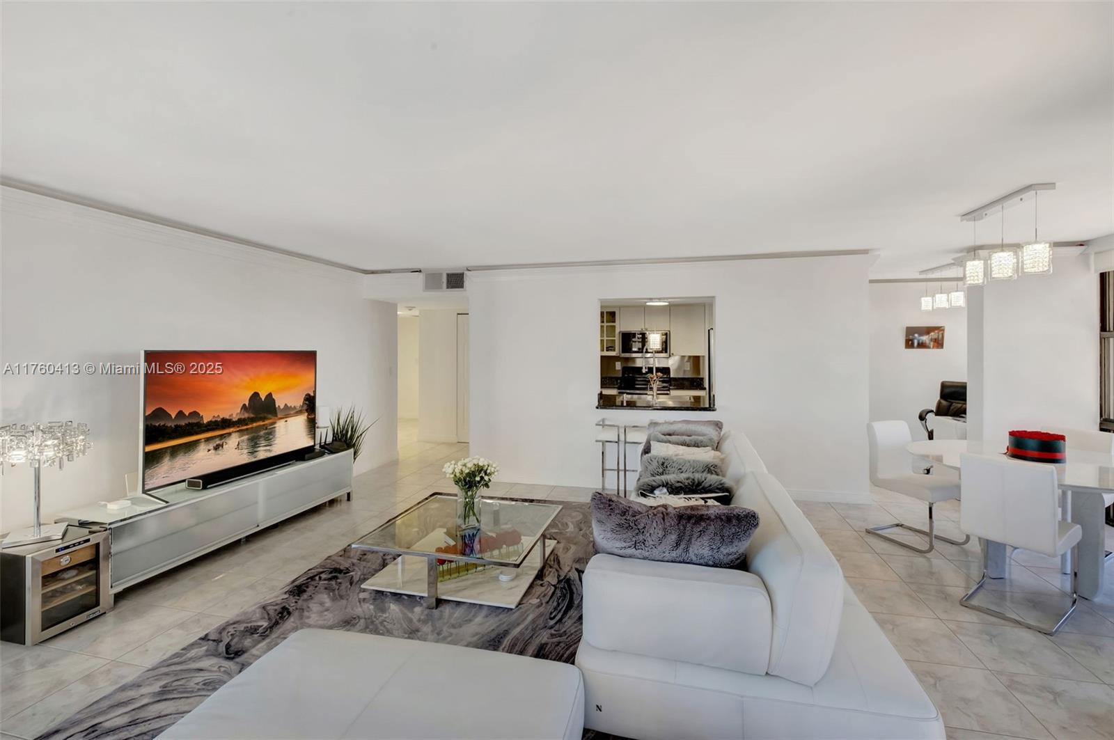 1925 Brickell Ave #D901, Miami FL 33129