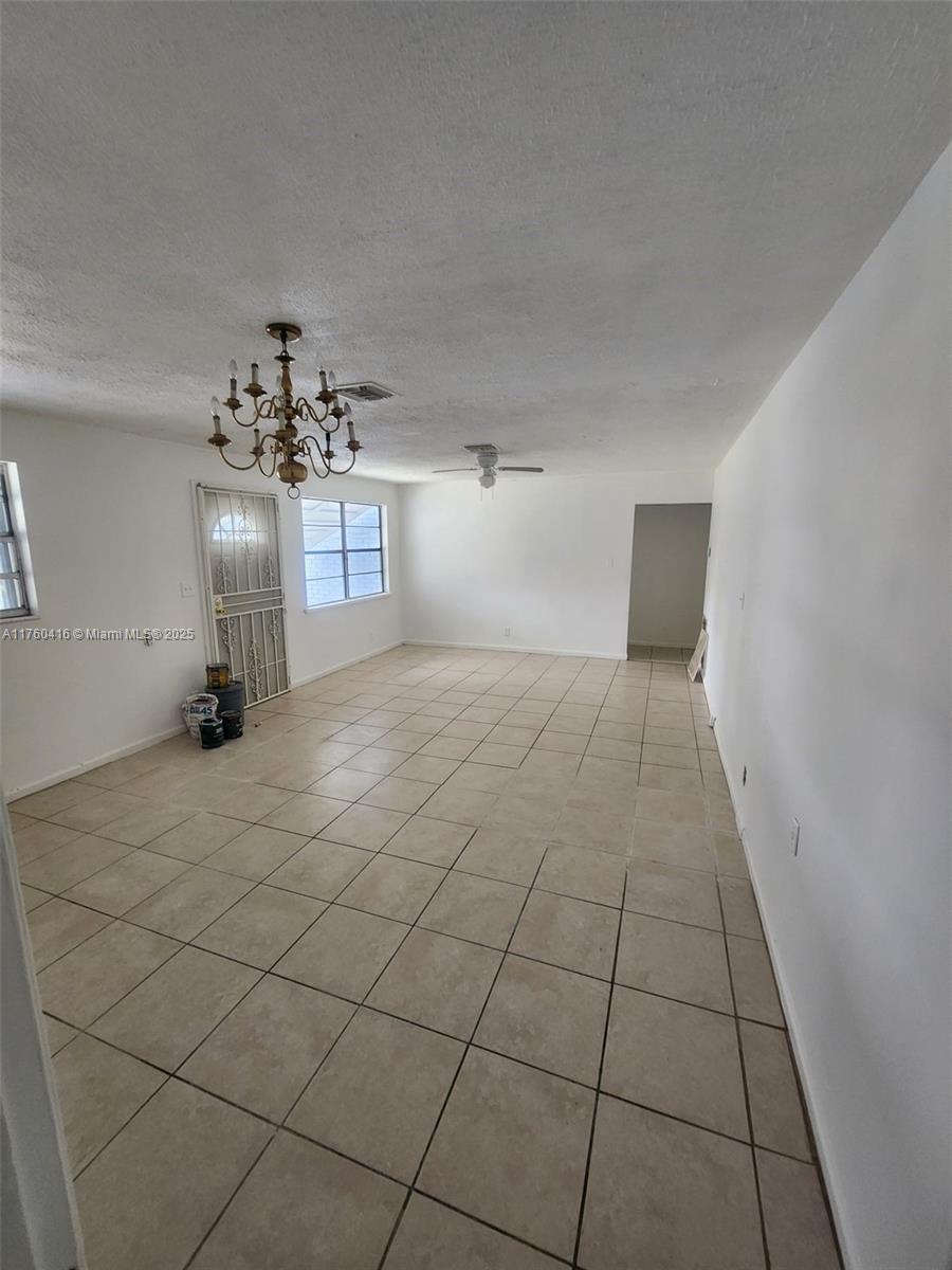 1530 W Avenue H  W, Riviera Beach, Florida image 9