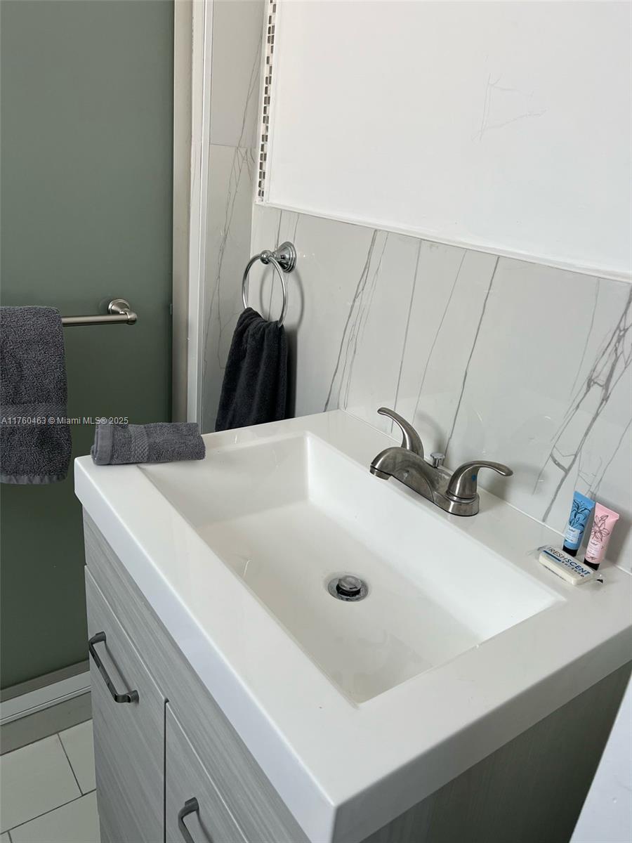 6753 Indian Creek Dr #10A, Miami Beach FL 33141