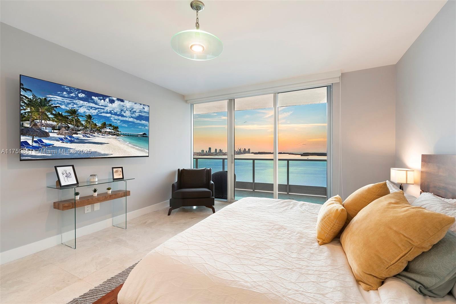 1331 Brickell Bay Dr #2203, Miami FL 33131