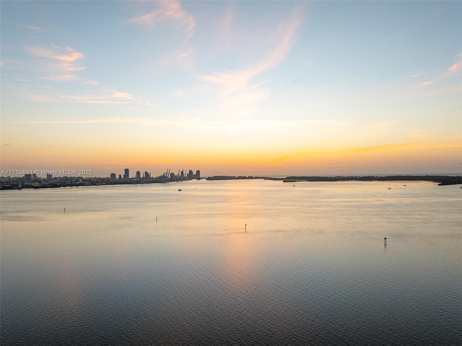 1331 Brickell Bay Dr #2203, Miami FL 33131