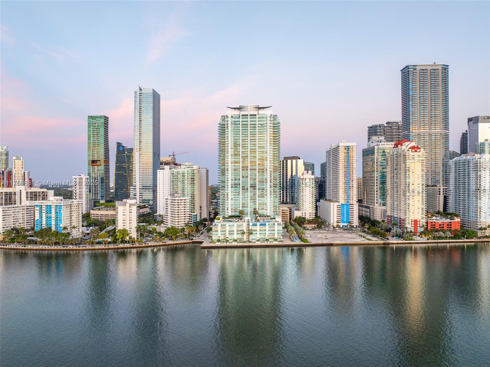 1331 Brickell Bay Dr #2203, Miami FL 33131