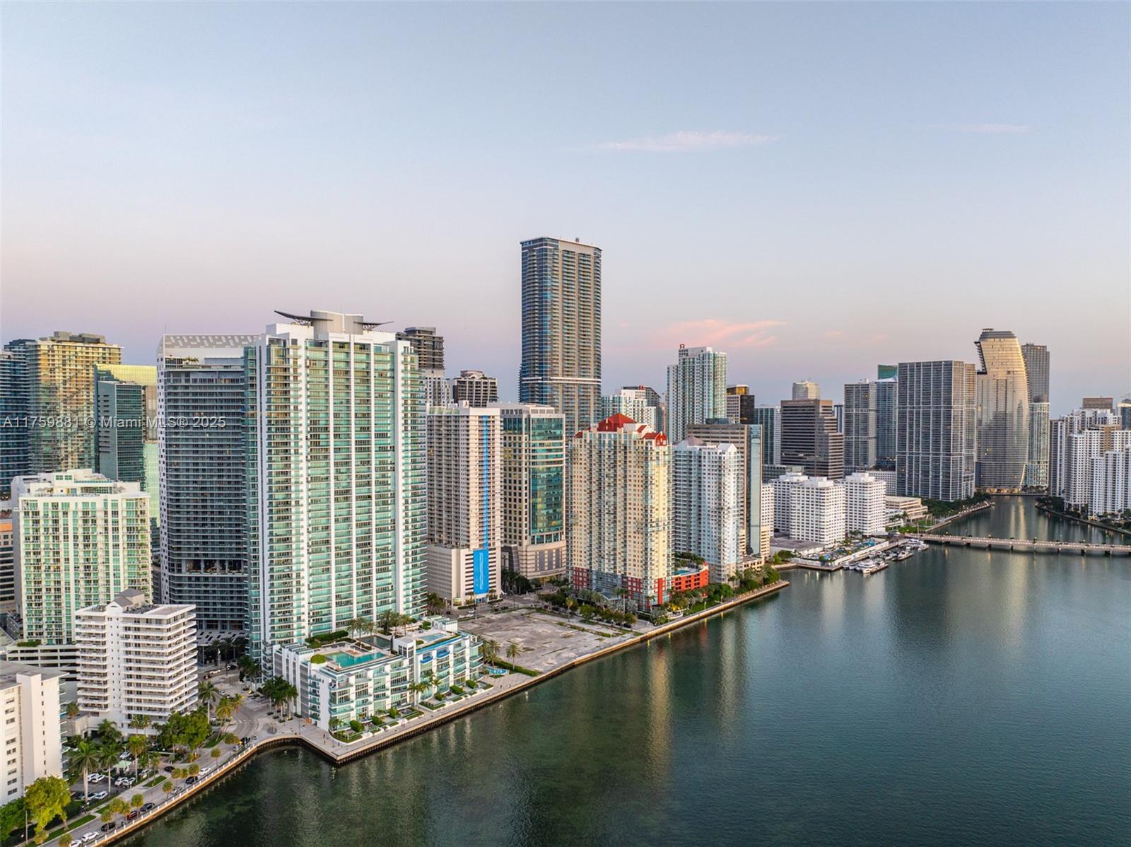 1331 Brickell Bay Dr #2203, Miami FL 33131