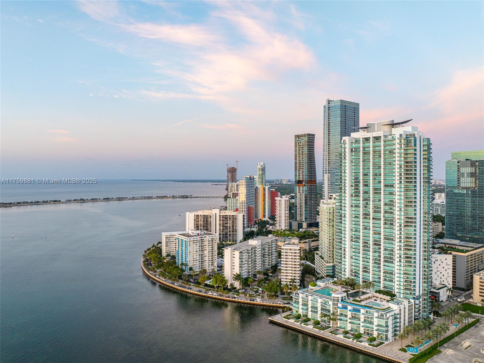 1331 Brickell Bay Dr #2203, Miami FL 33131