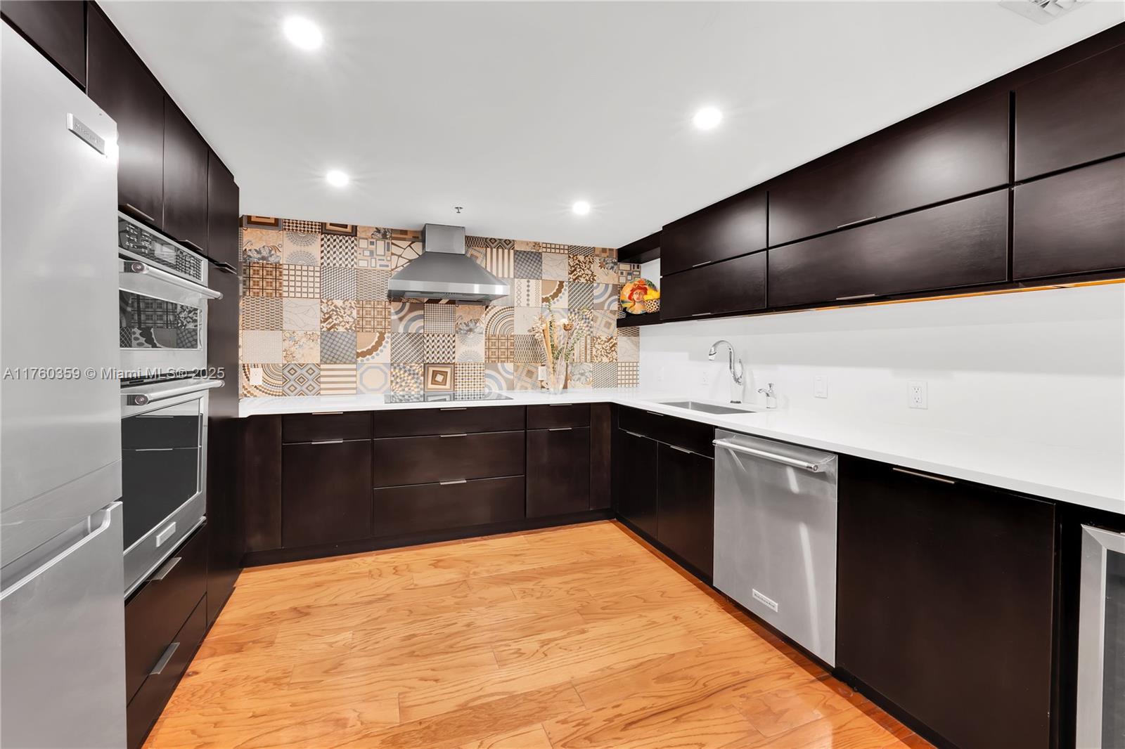 1627 Brickell Ave #2506, Miami FL 33129
