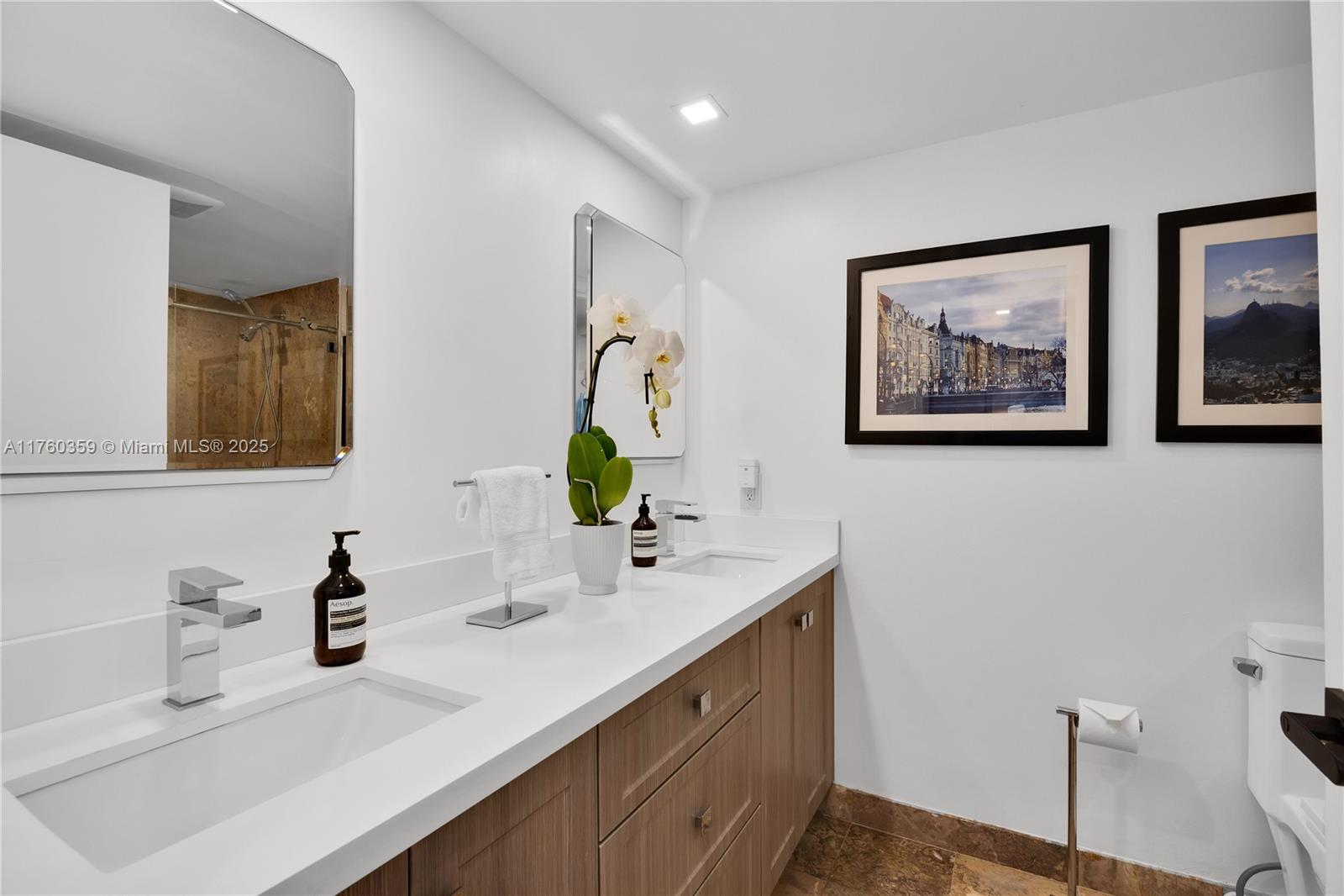 1627 Brickell Ave #2506, Miami FL 33129