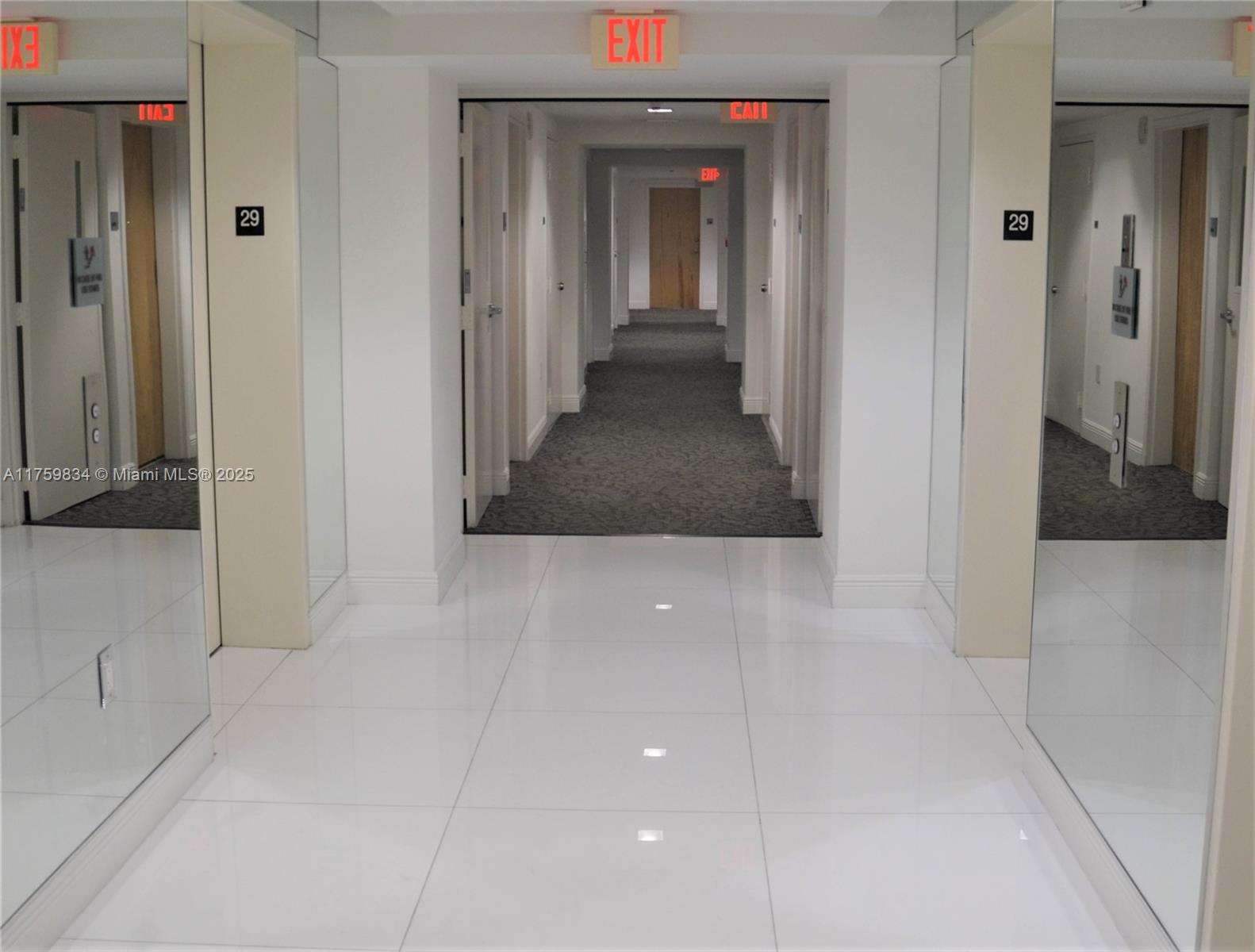 350 S Miami Ave #2914, Miami FL 33130