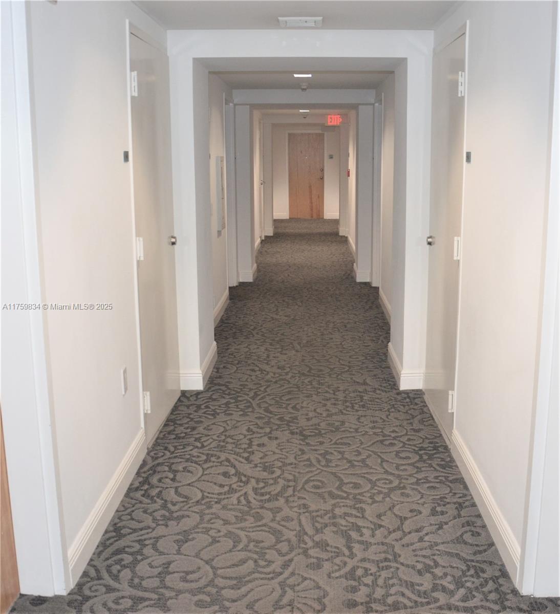 350 S Miami Ave #2914, Miami FL 33130