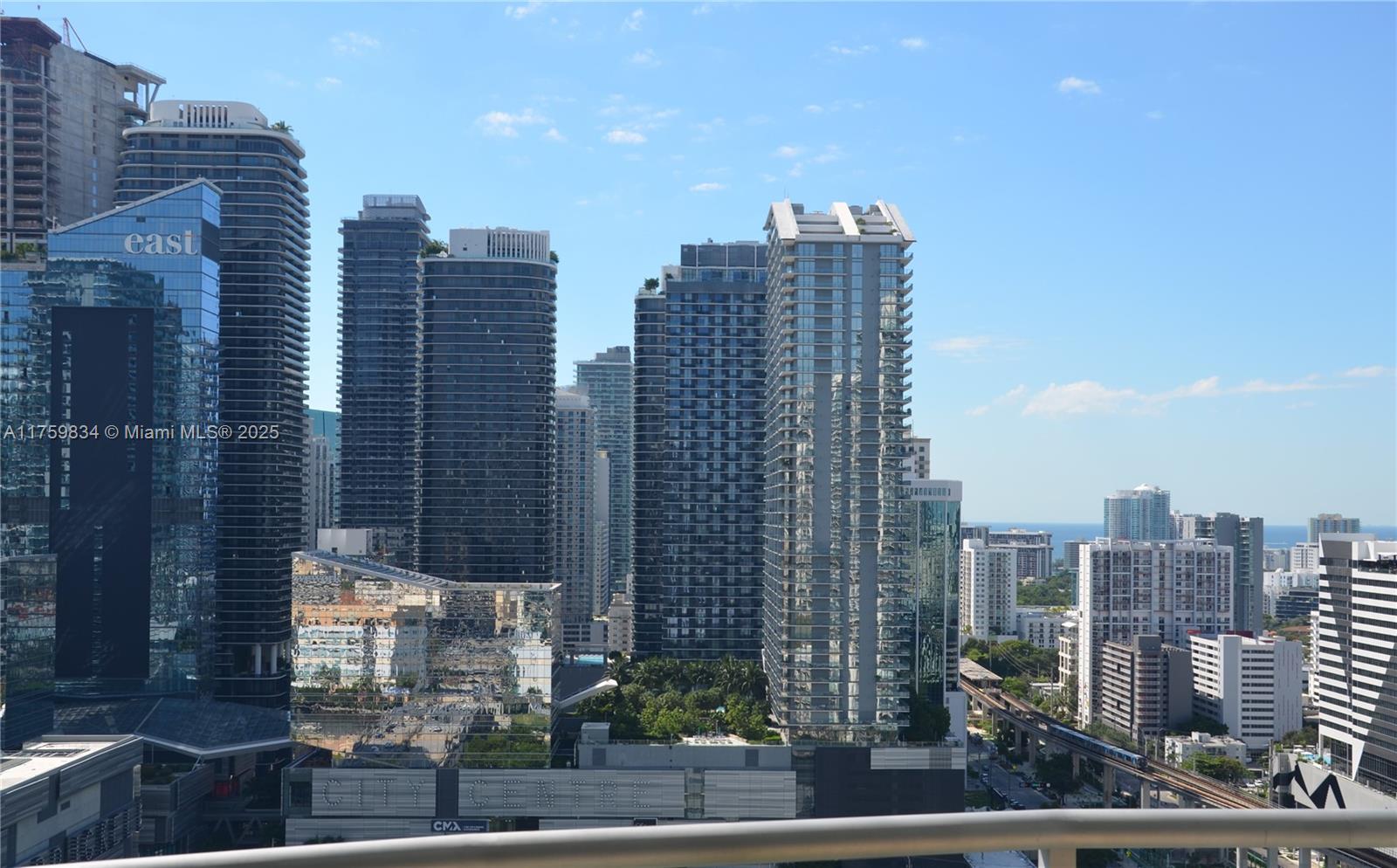 350 S Miami Ave #2914, Miami FL 33130