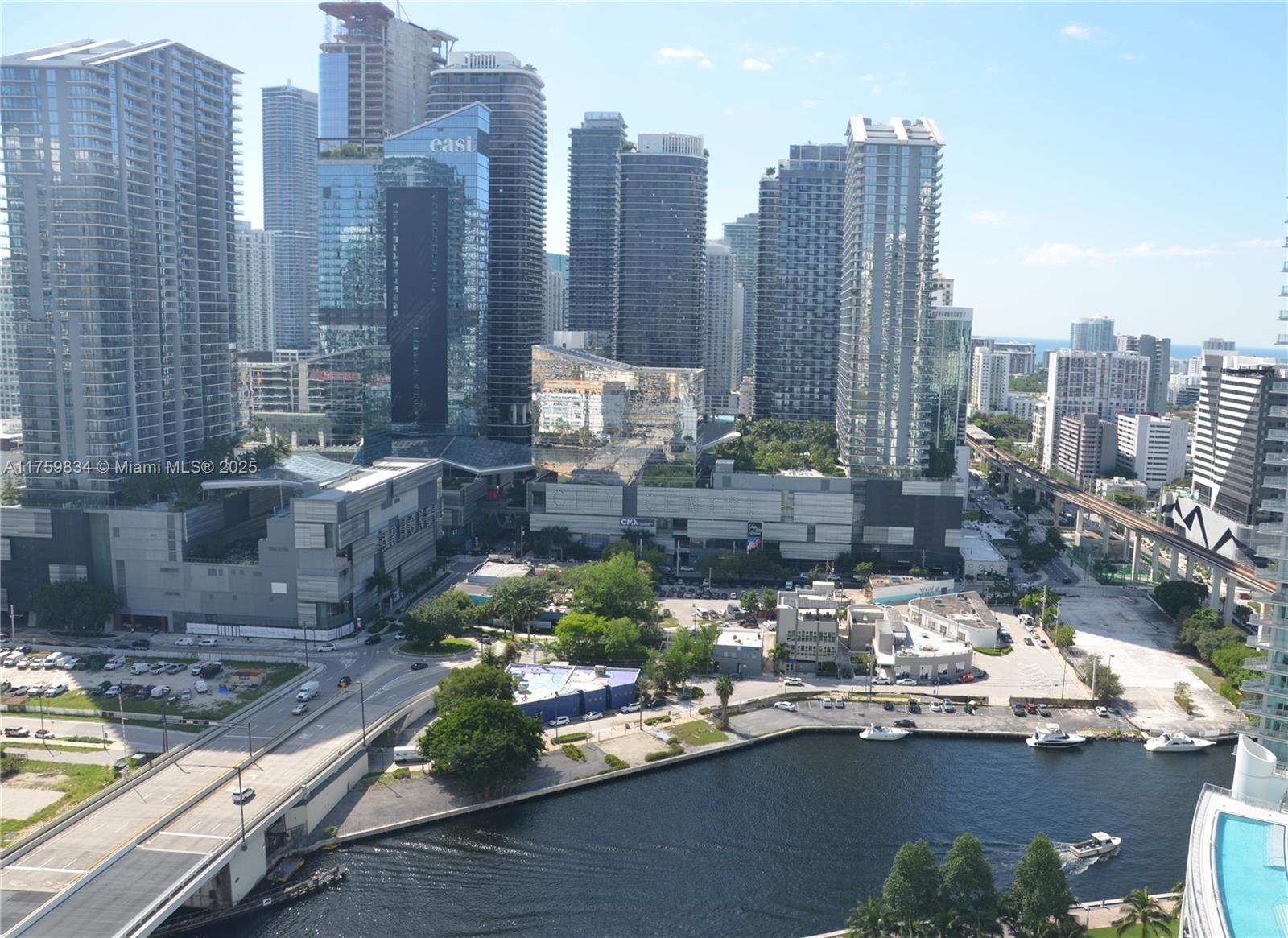 350 S Miami Ave #2914, Miami FL 33130