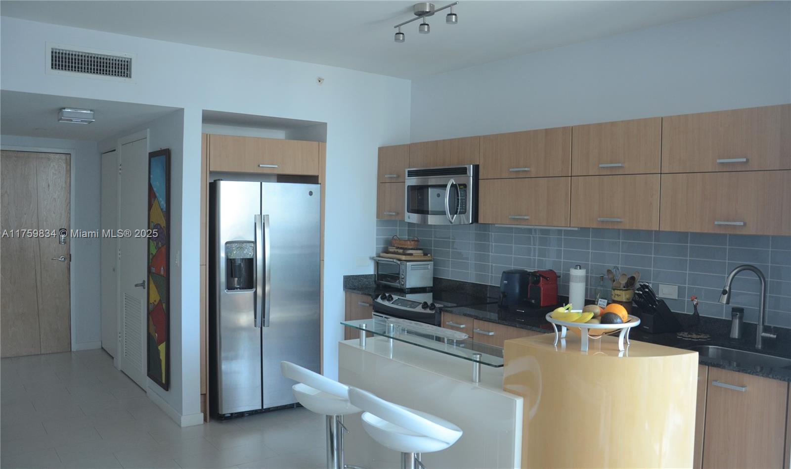 350 S Miami Ave #2914, Miami FL 33130