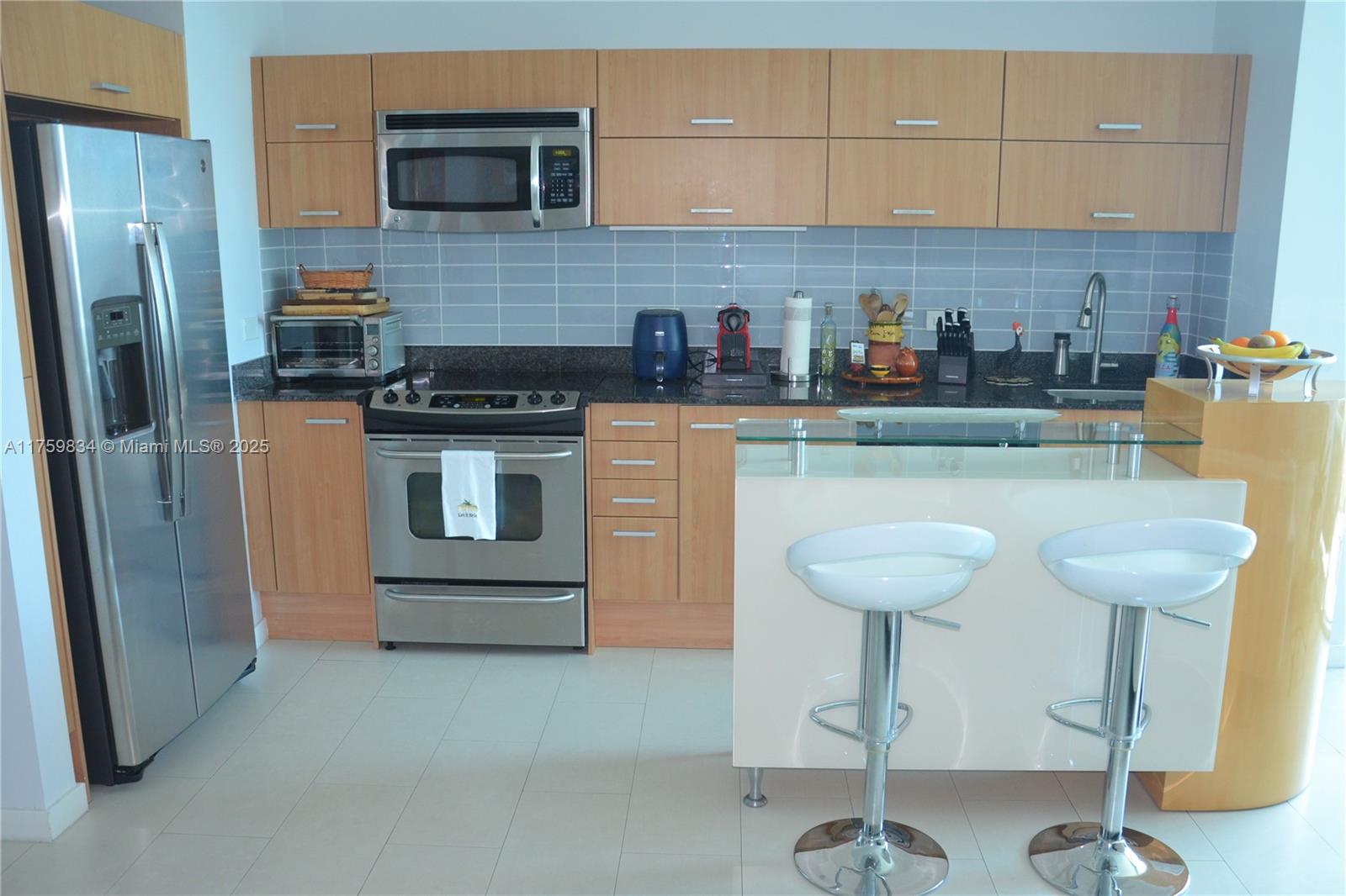 350 S Miami Ave #2914, Miami FL 33130