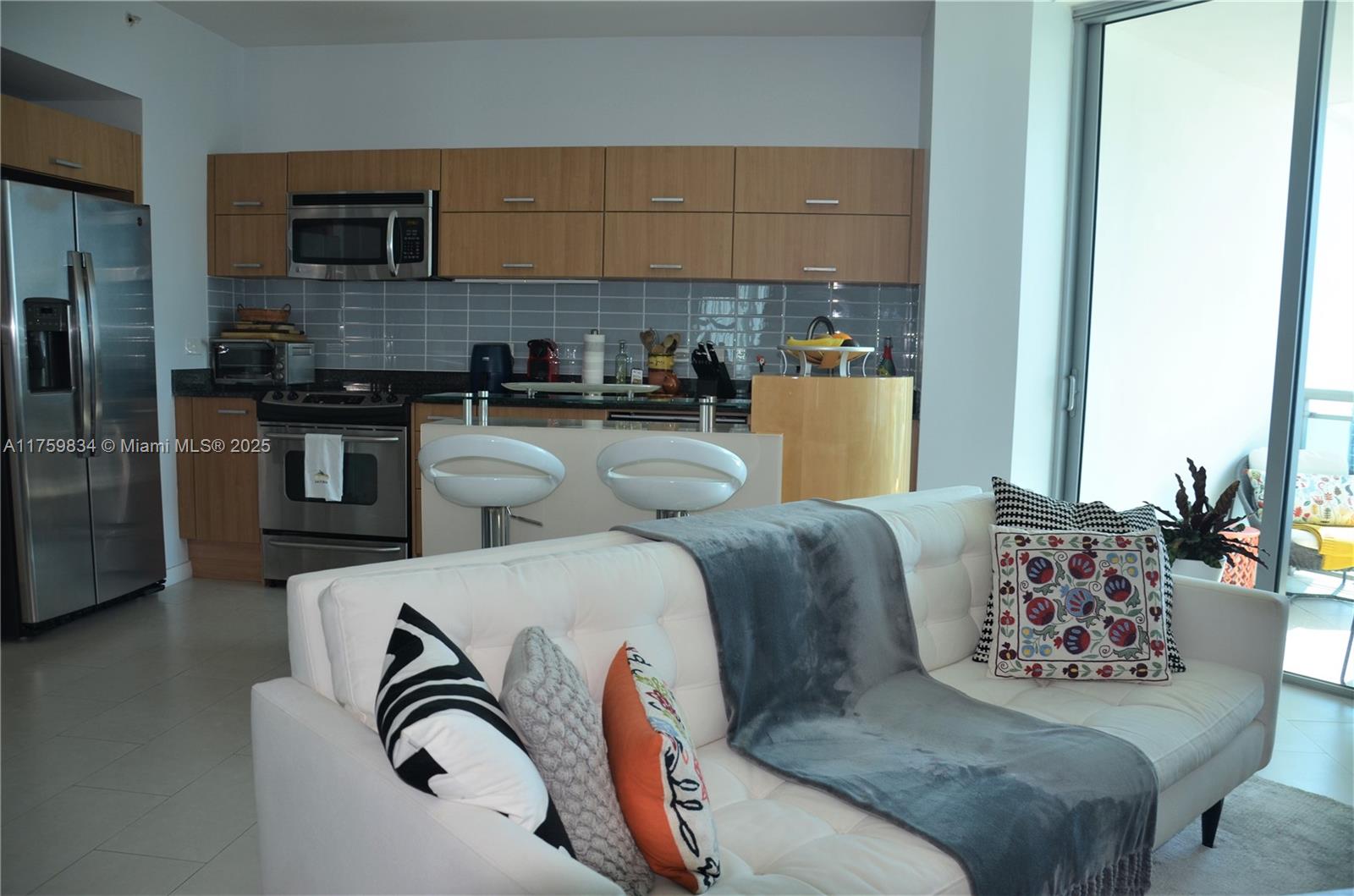 350 S Miami Ave #2914, Miami FL 33130