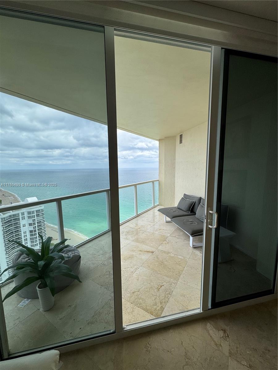 16699 Collins Ave #3905, Sunny Isles Beach, Florida image 9