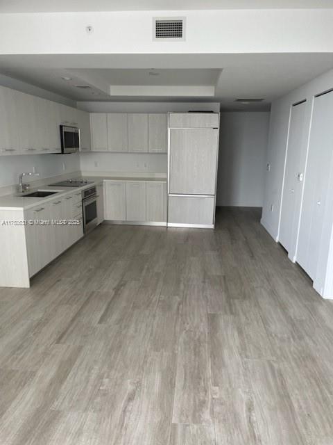 55 SW 9th St #4010, Miami FL 33130