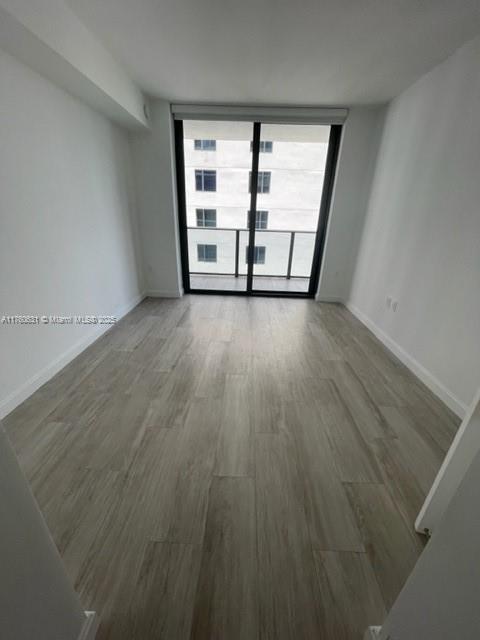 55 SW 9th St #4010, Miami FL 33130