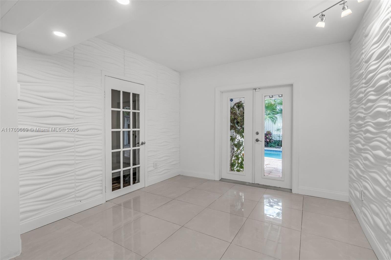 3800 Charles Ter, Miami, Florida image 8