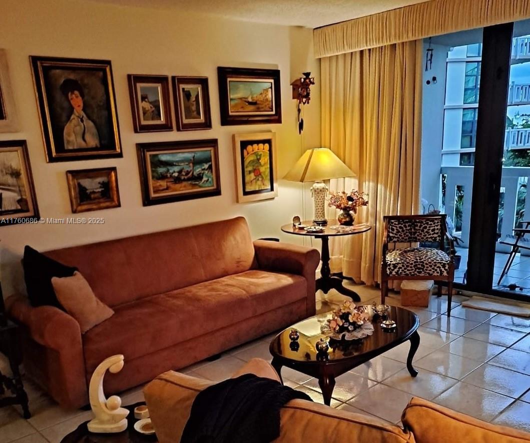 1121 Crandon Blvd #F405, Key Biscayne, Florida image 5