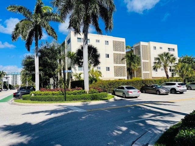 10001 W Bay Harbor Dr #302, Bay Harbor Islands, Florida image 2