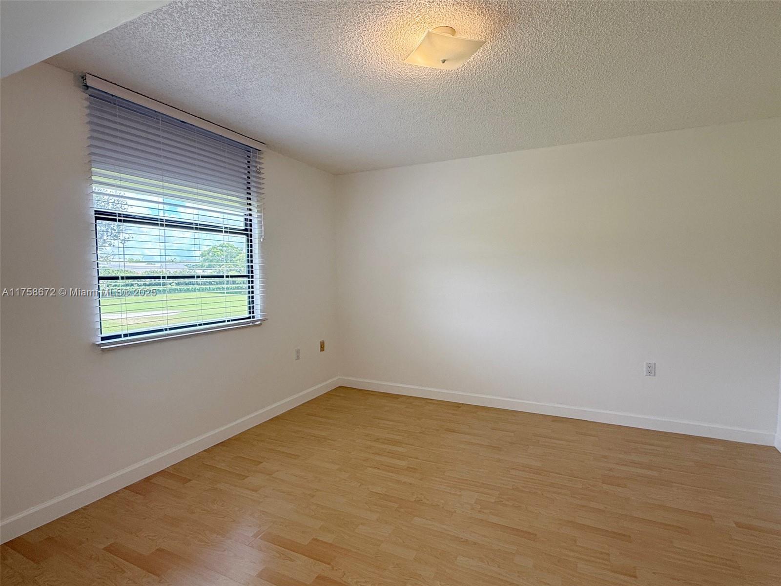 1504 S Whitehall Dr #206, Davie, Florida image 18