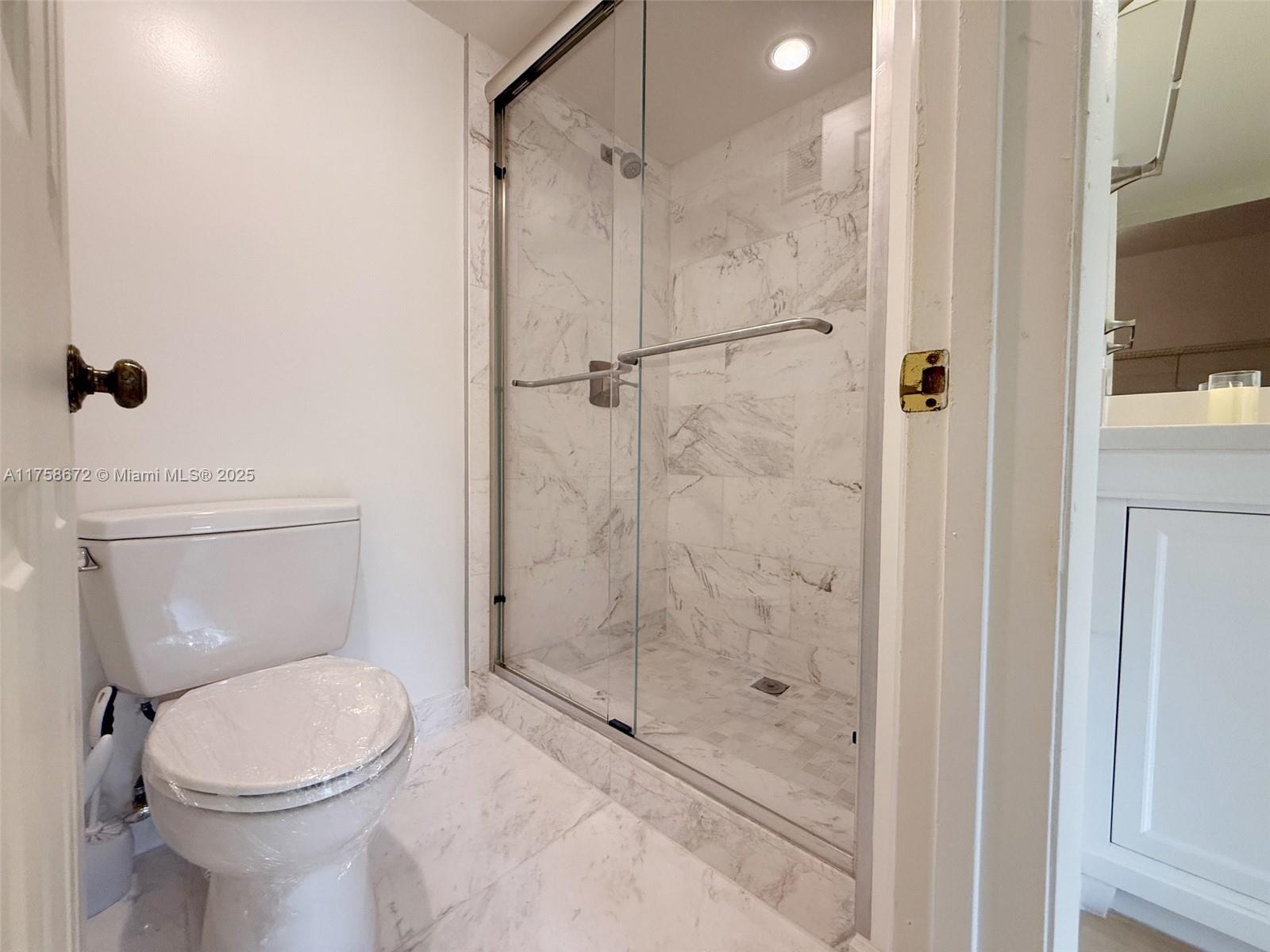 1504 S Whitehall Dr #206, Davie, Florida image 25