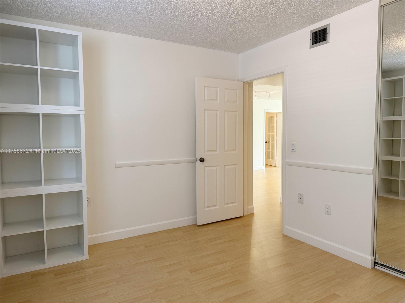1504 S Whitehall Dr #206, Davie, Florida image 28