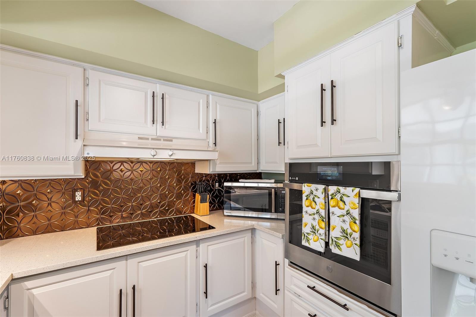 367 W Riverside Dr, Tequesta, Florida image 36