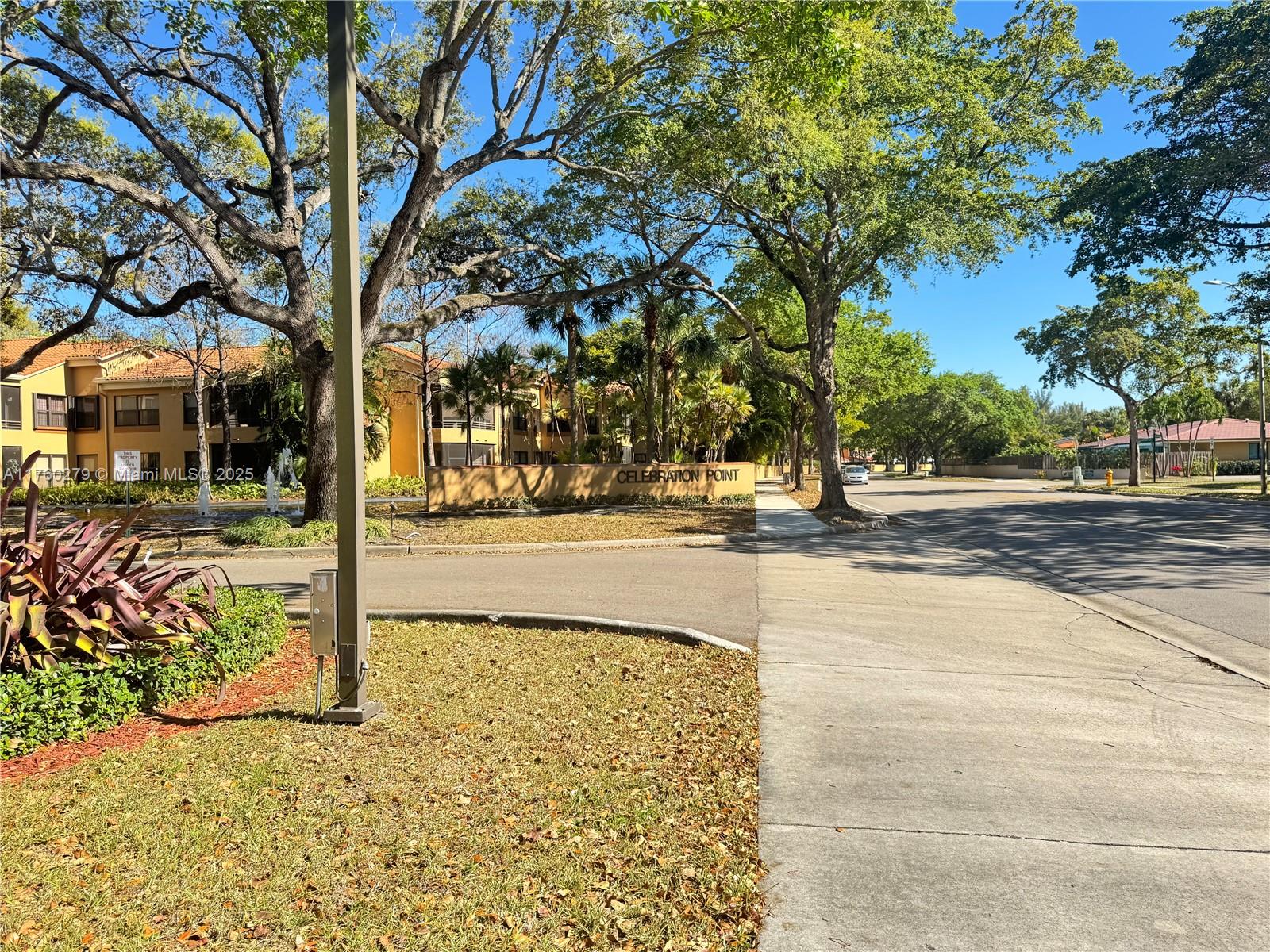 15525 Miami Lakeway N #102, Miami Lakes, Florida image 26