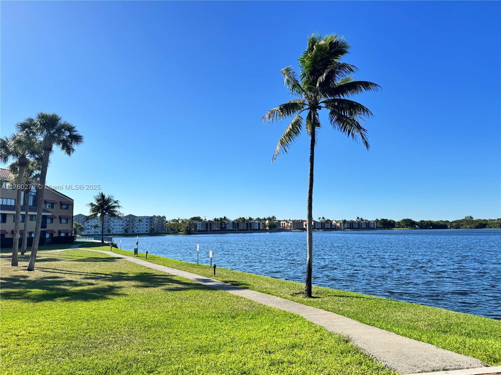 15525 Miami Lakeway N #102, Miami Lakes, Florida image 34