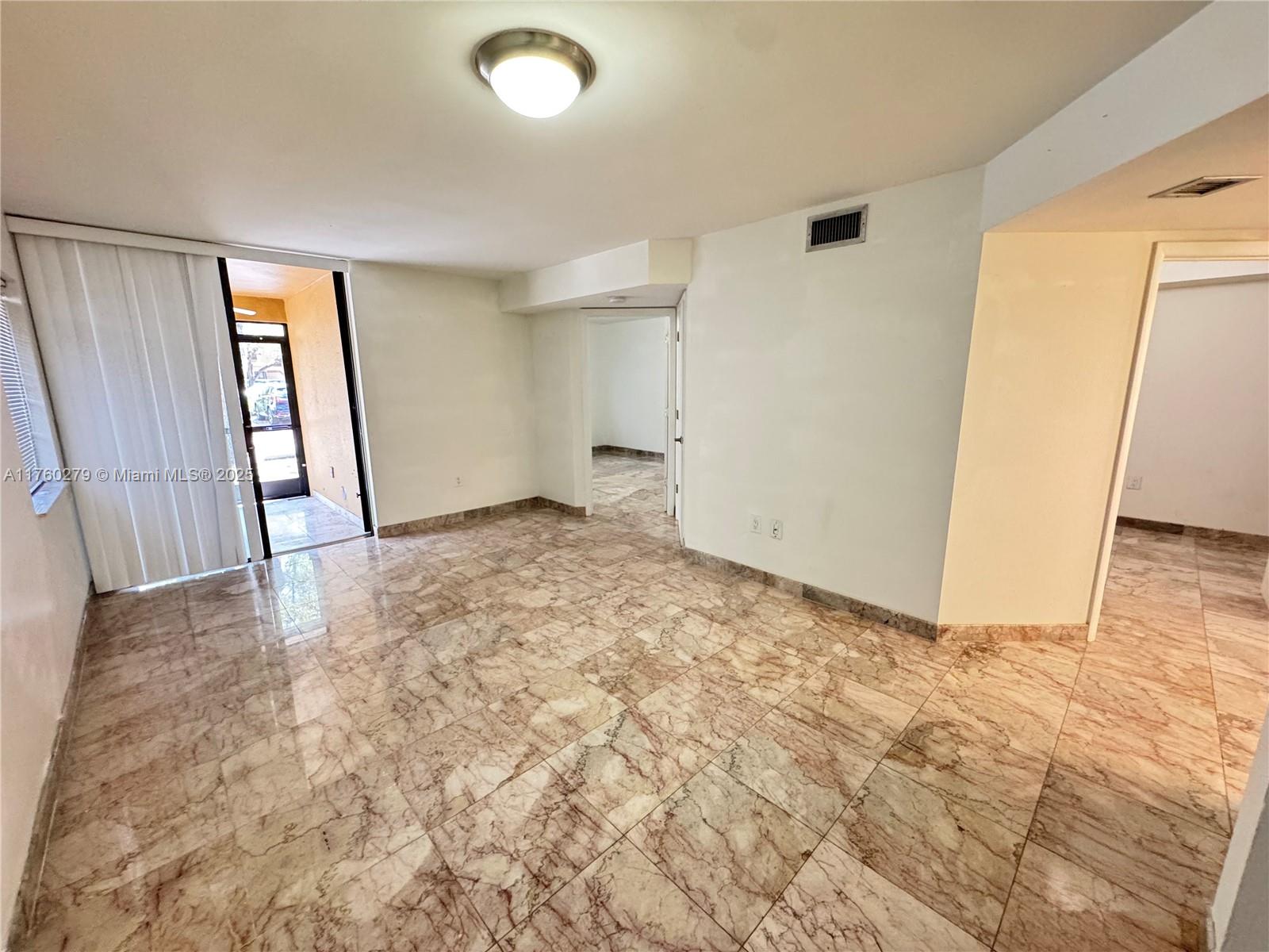 15525 Miami Lakeway N #102, Miami Lakes, Florida image 5